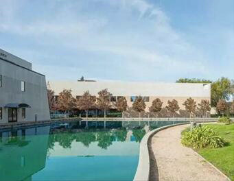 斯代文森国际学校美国硅谷校区怎么样？校园湖畔